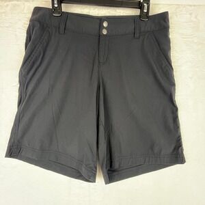 Columbia Womens 12 Black Omni-Shield Hiking Shorts 9" Inseam Nylon